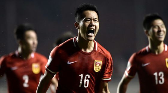 中国足球打进亚洲12强── 特约评论:不该是奇